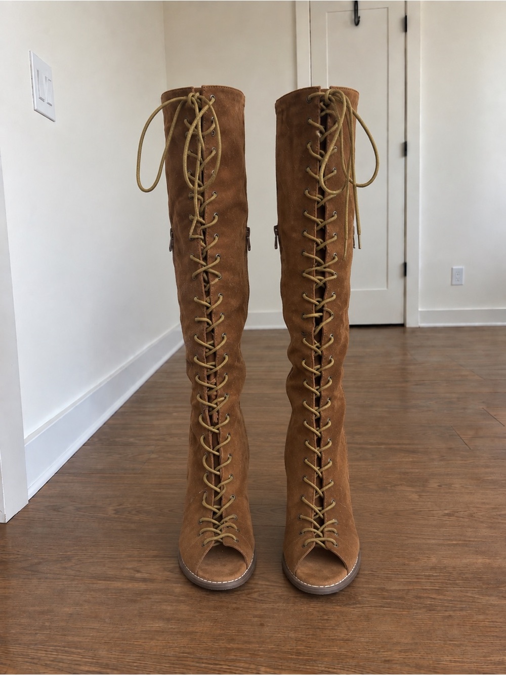 Yoki Vintage Cognac Suede Lace-Up Peep-Toe Boots